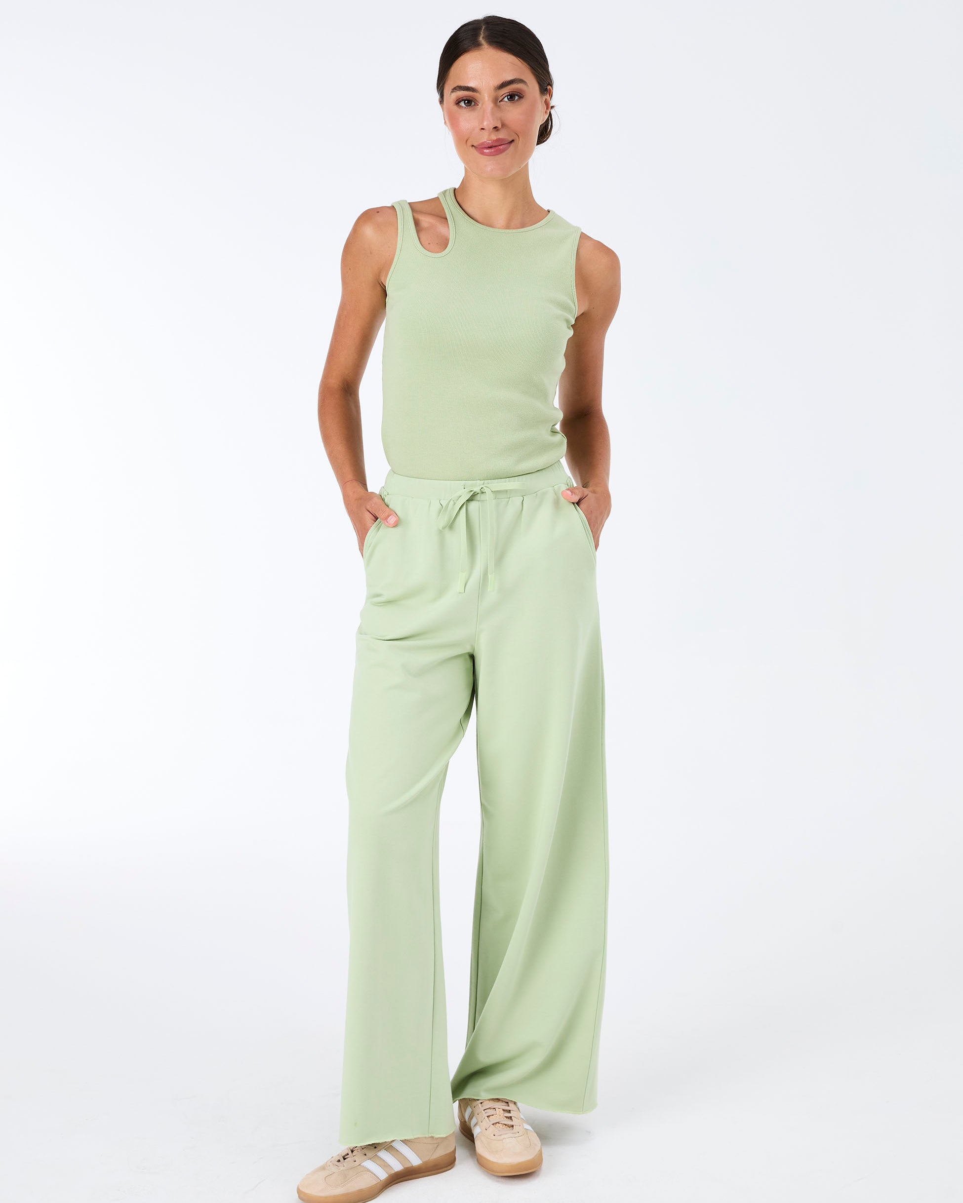 Classic Wide Leg Sweat Pants - Matcha Green