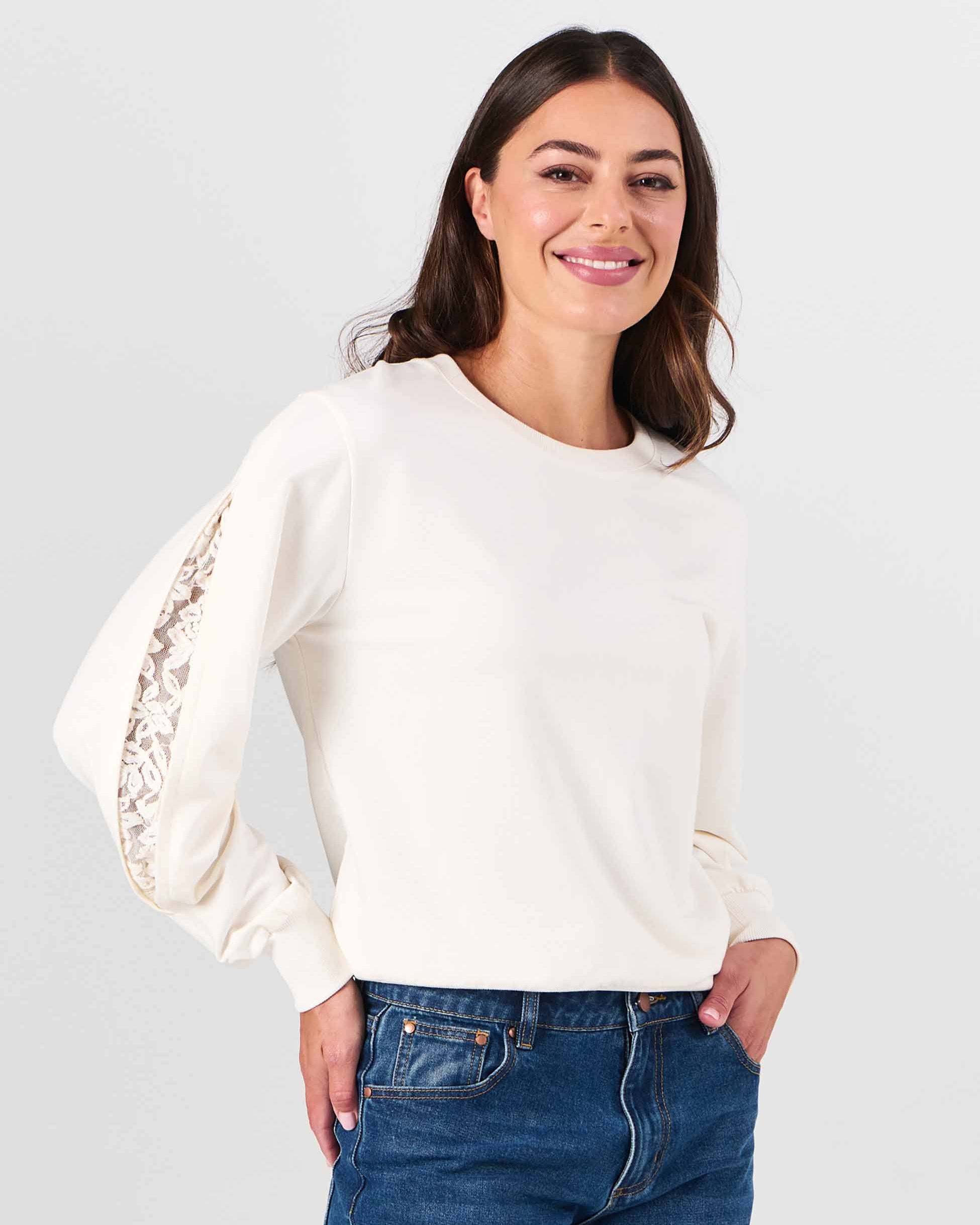 Lucy Sweatshirt - Soft White