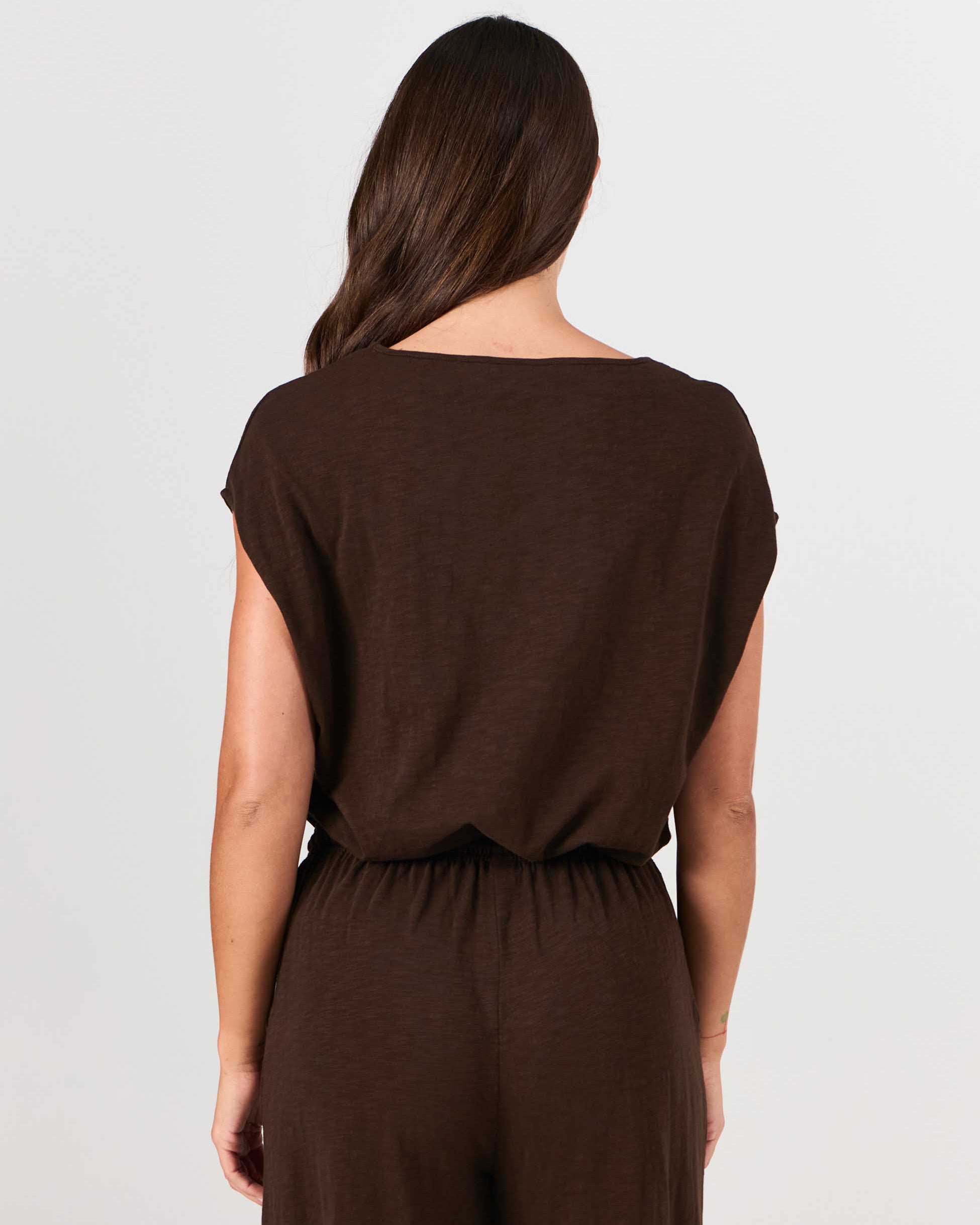 Textured Slub Luxe Layer Tee - Coffee Bean