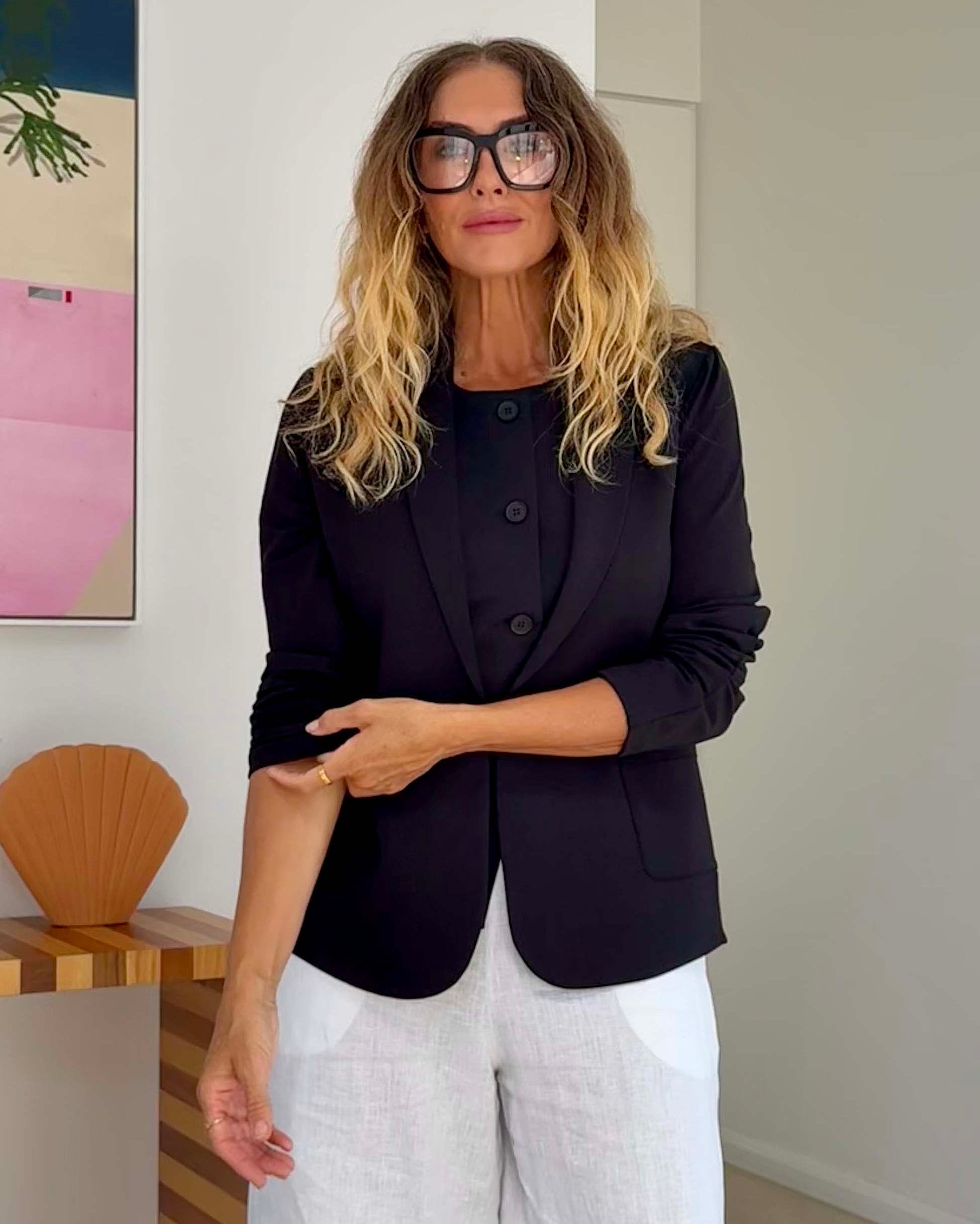 The Classic Jacket - Black