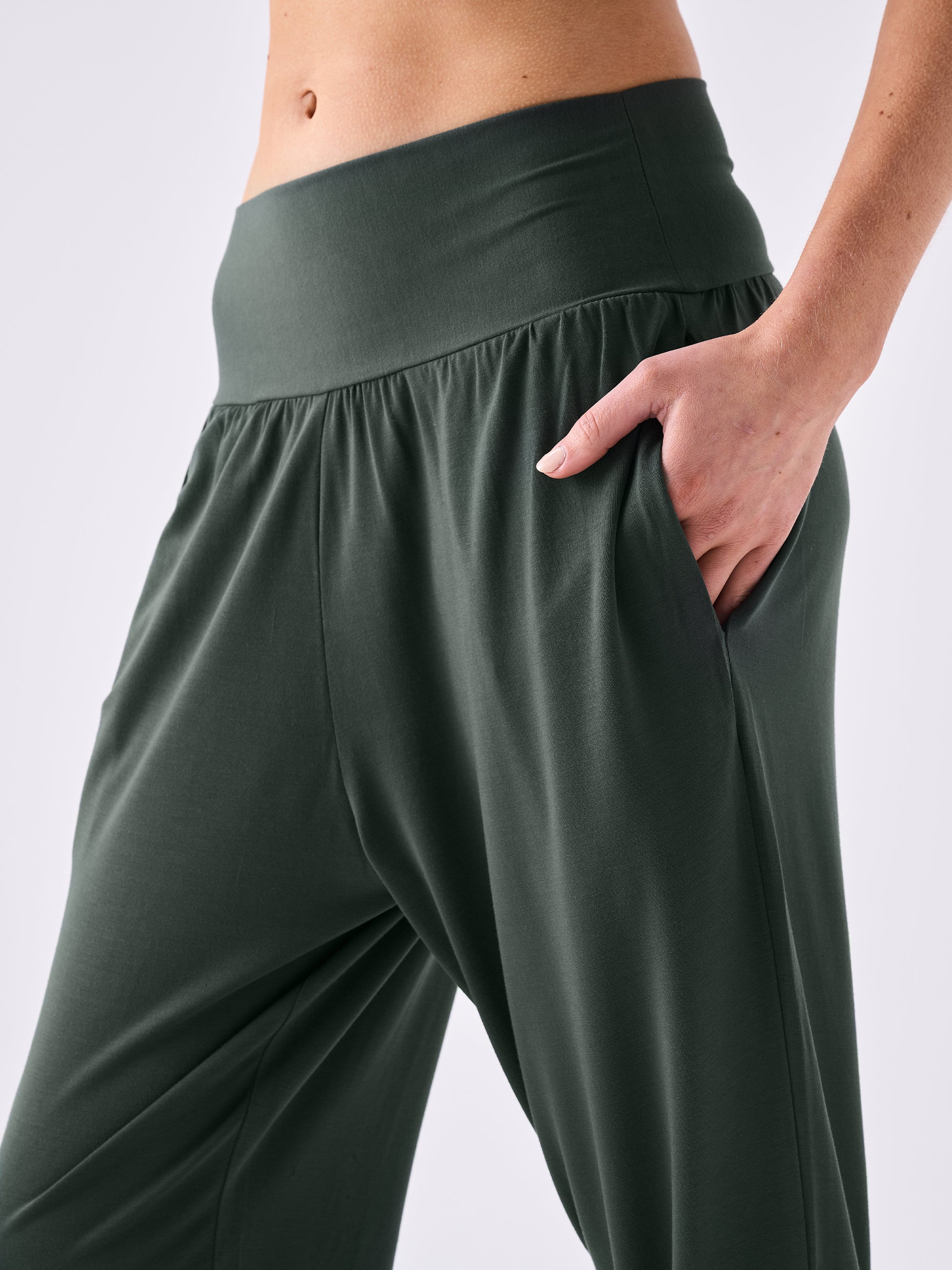 Nomad Relax Pant - Forest